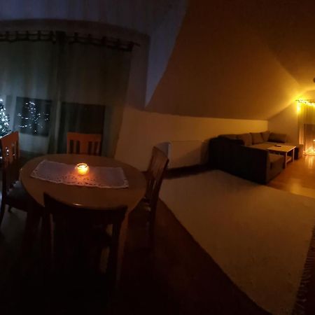 Juuli Apartament Kuressaare Esterno foto