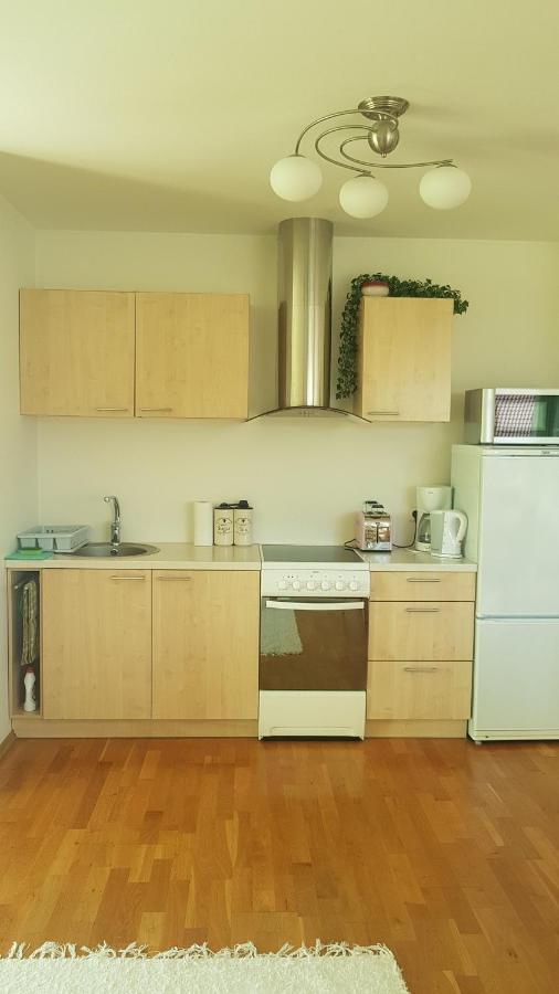 Juuli Apartament Kuressaare Esterno foto