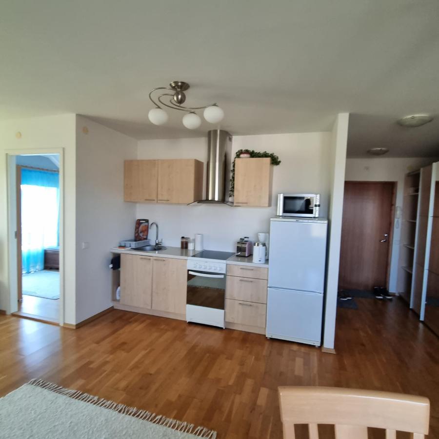 Juuli Apartament Kuressaare Esterno foto