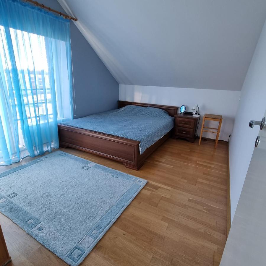 Juuli Apartament Kuressaare Esterno foto